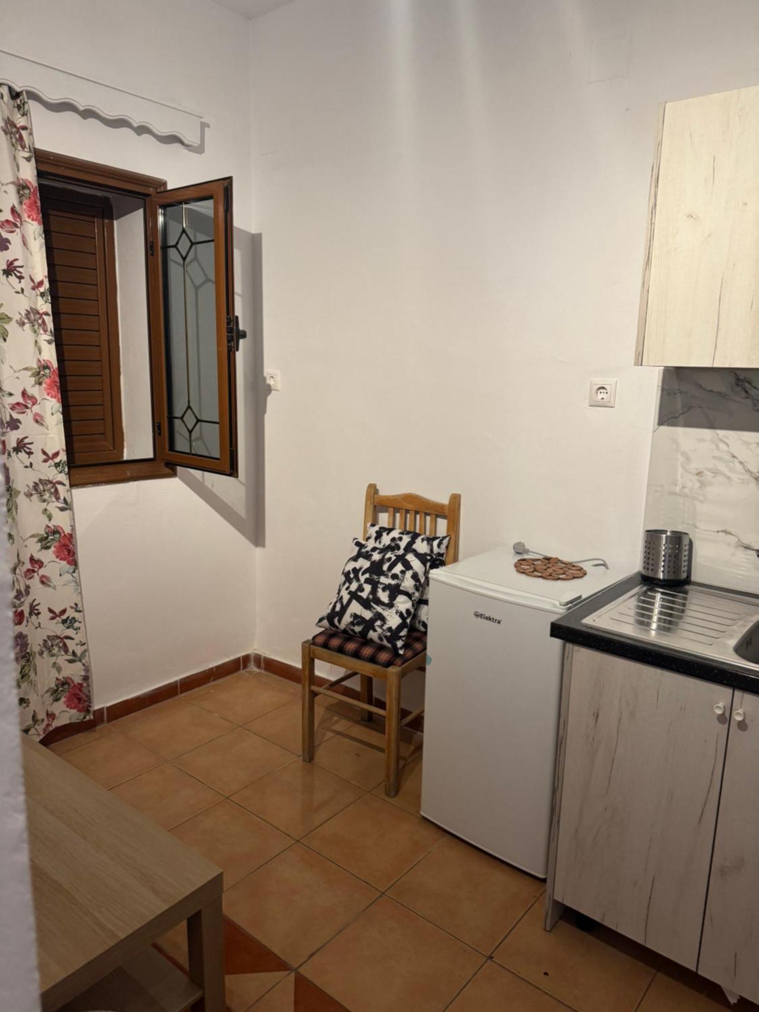 Apartment Rina Sarandë Eksteriør billede